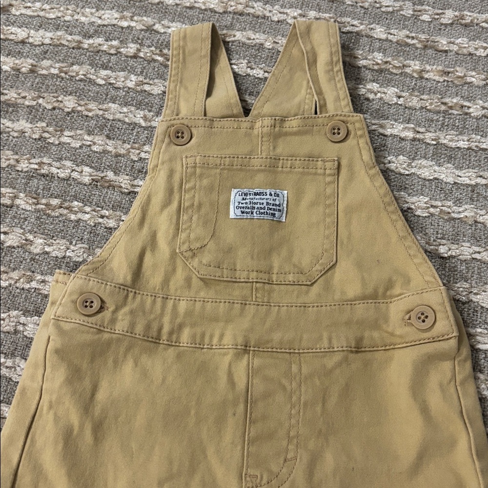 Levi’s Kids Tan Shorts Overalls Size 24m - Picture 2 of 15